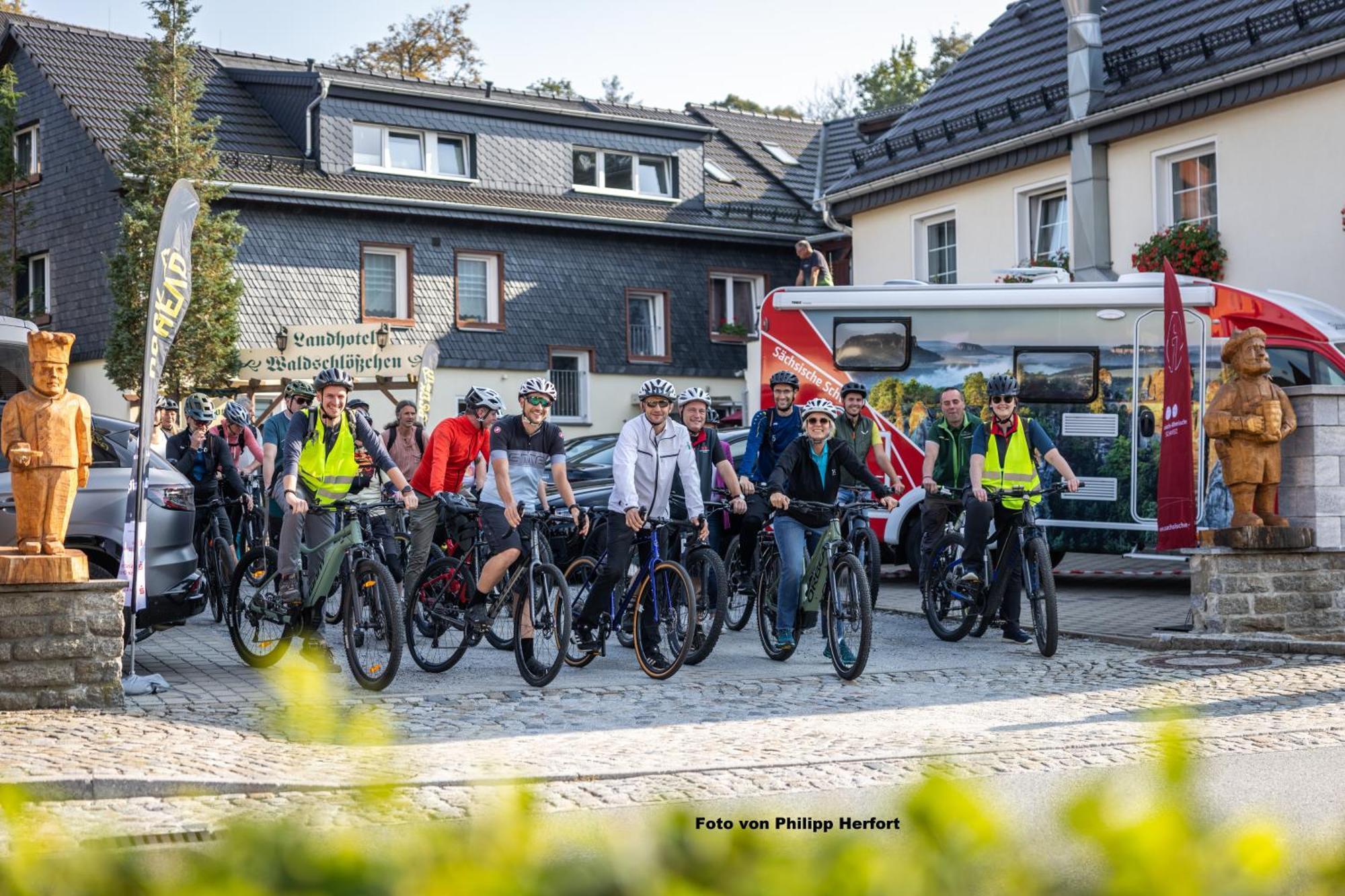 Landhotel Waldschloesschen Mit Gaststube Sohland an der Spree Exterior photo
